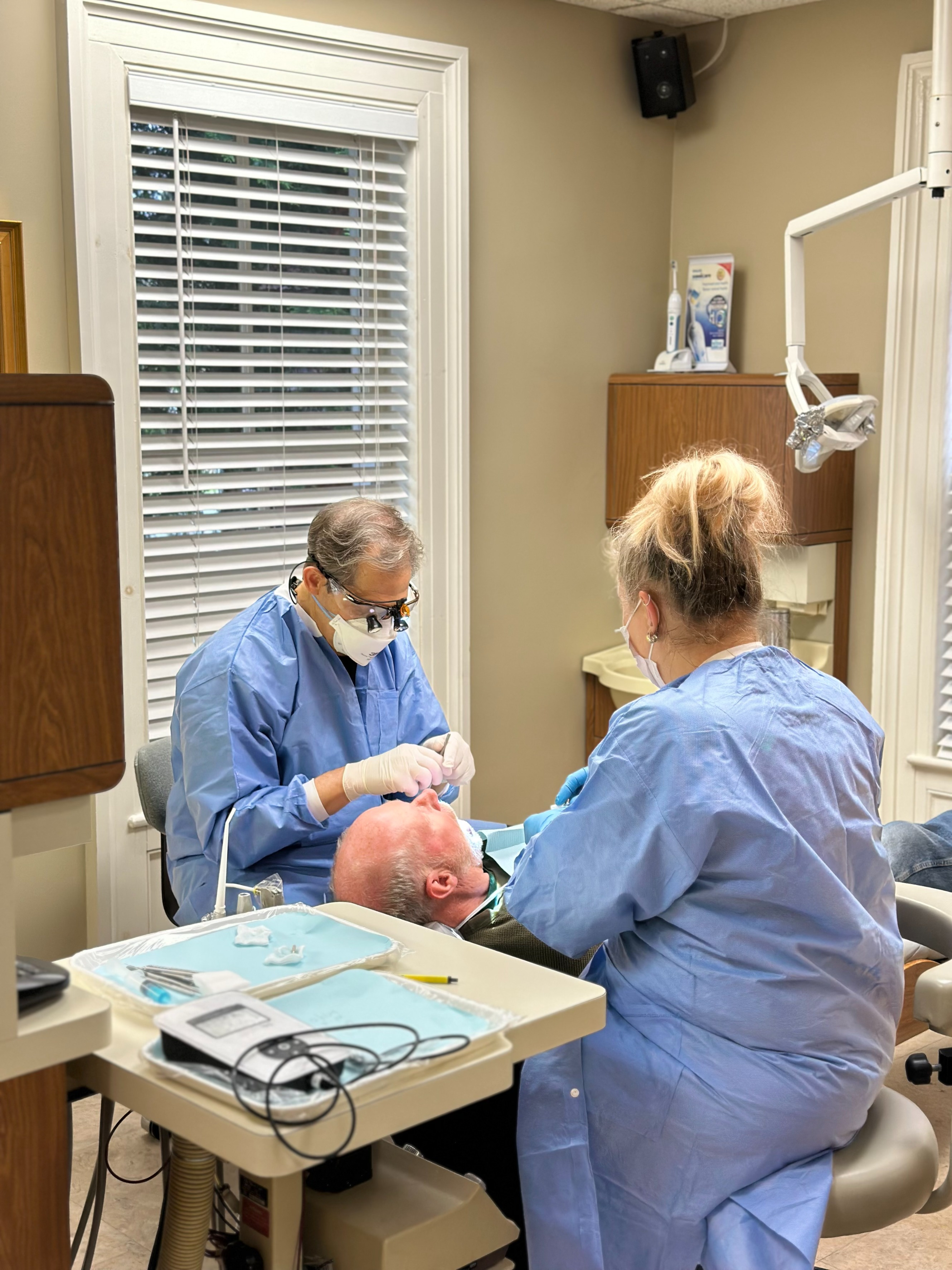 njperiodonistimplants.com Dr. Robert Suchow DMD